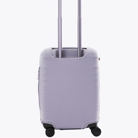 NWT BEIS The Carry On Lavender Luggage Cover - Picture 4 of 7